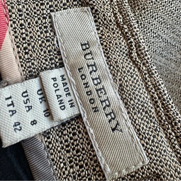 Burberry size 8 mini gold metallic skirt